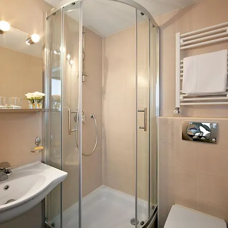 Maistra Vibes Stellar Boutique Modules Hotel 3*