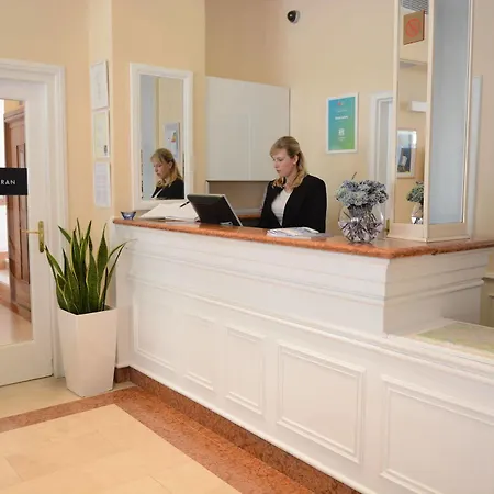 Jadran Hotel 3*